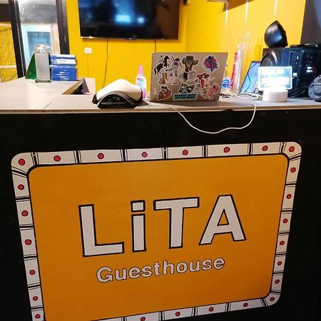 Lita Guesthouse Chiang Mai Dış mekan fotoğraf