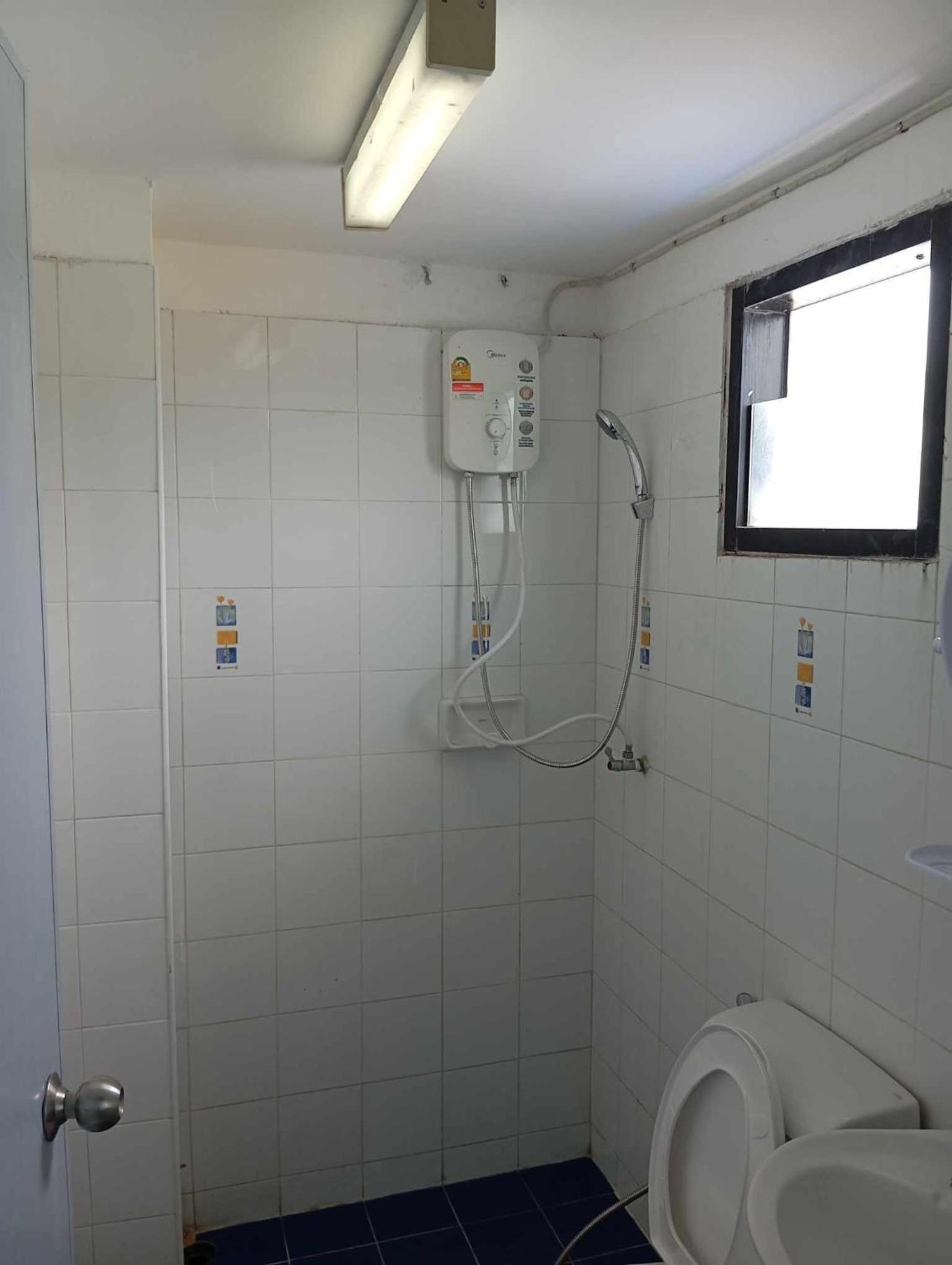Lita Guesthouse Chiang Mai Dış mekan fotoğraf