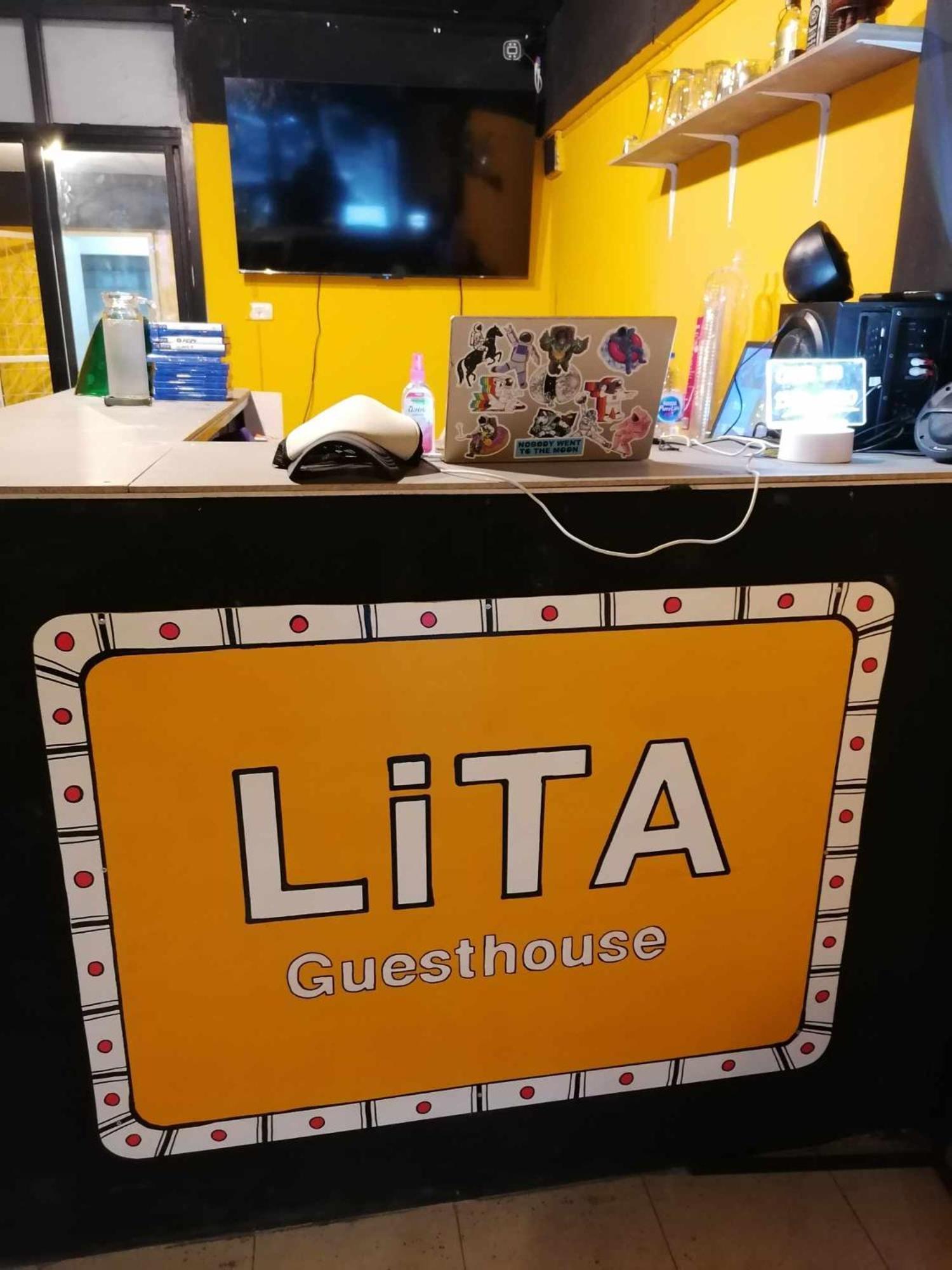 Lita Guesthouse Chiang Mai Dış mekan fotoğraf